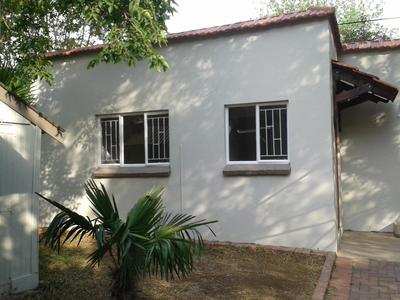 Apartment / Flat For Rent in Clydesdale, Pretoria