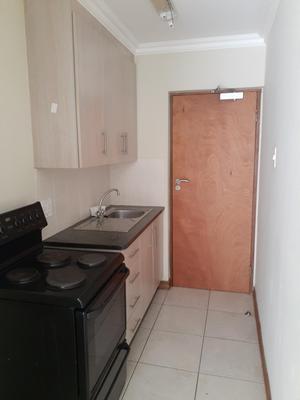 Apartment / Flat For Rent in Hillcrest, Pretoria